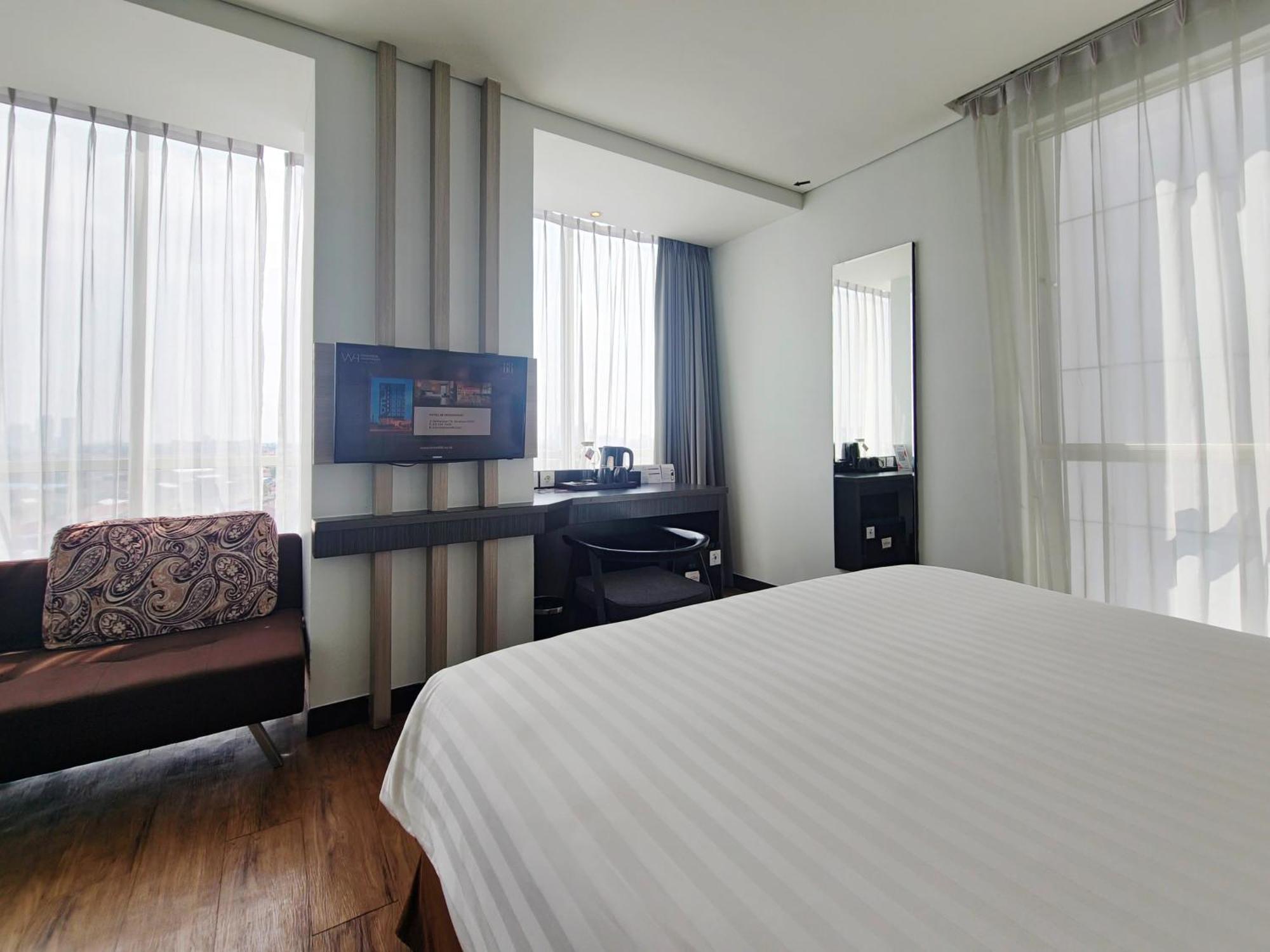 Luminor Hotel Jemursari By Wh With The Best Breakfast In Town And Located Near Surabaya Industrial Estate Rungkut Sier Zewnętrze zdjęcie