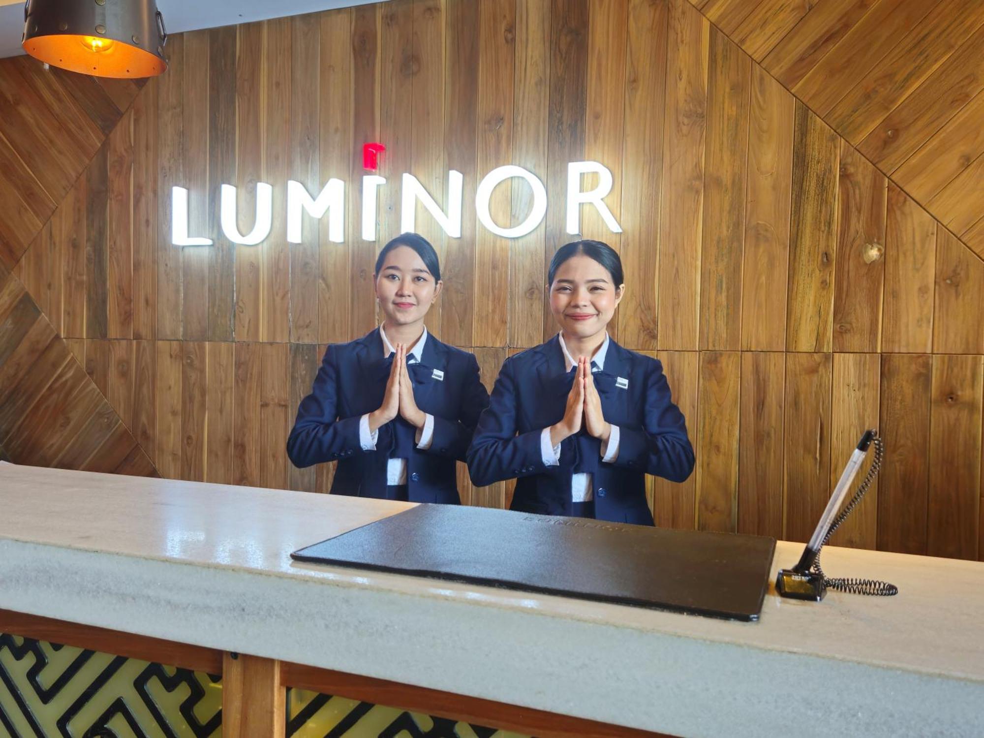 Luminor Hotel Jemursari By Wh With The Best Breakfast In Town And Located Near Surabaya Industrial Estate Rungkut Sier Zewnętrze zdjęcie